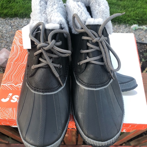 JSport by Jambu Shoes Womens Jsport Mary Waterproof Ankle Short